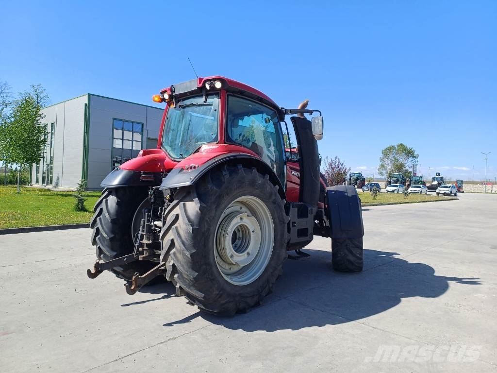 Valtra T 234 A Traktorer