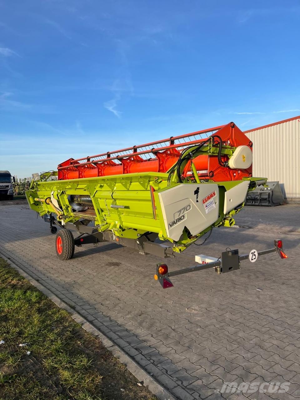 CLAAS Lexion 740 Tier 4 Mietitrebbiatrici