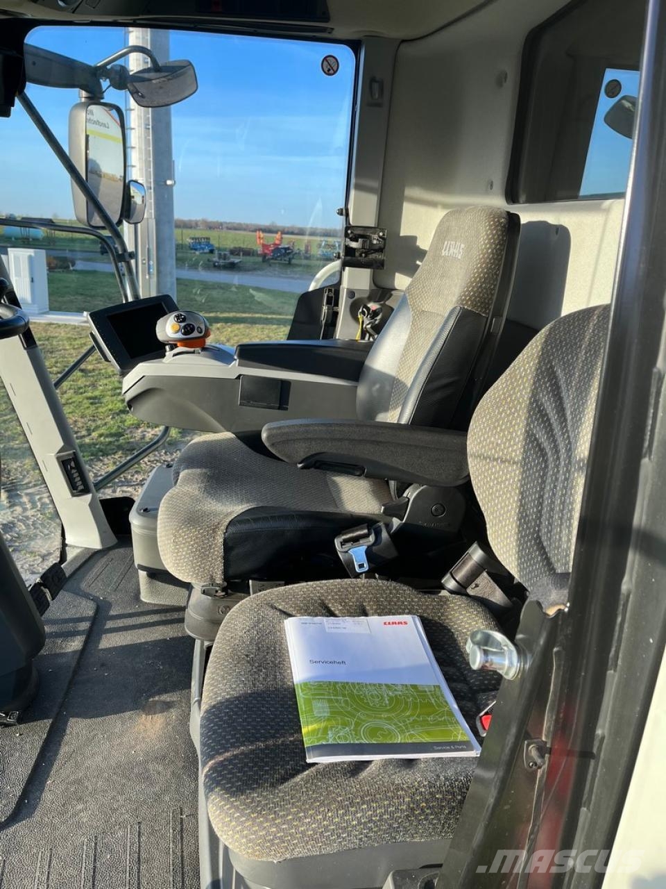 CLAAS Lexion 740 Tier 4 Mietitrebbiatrici