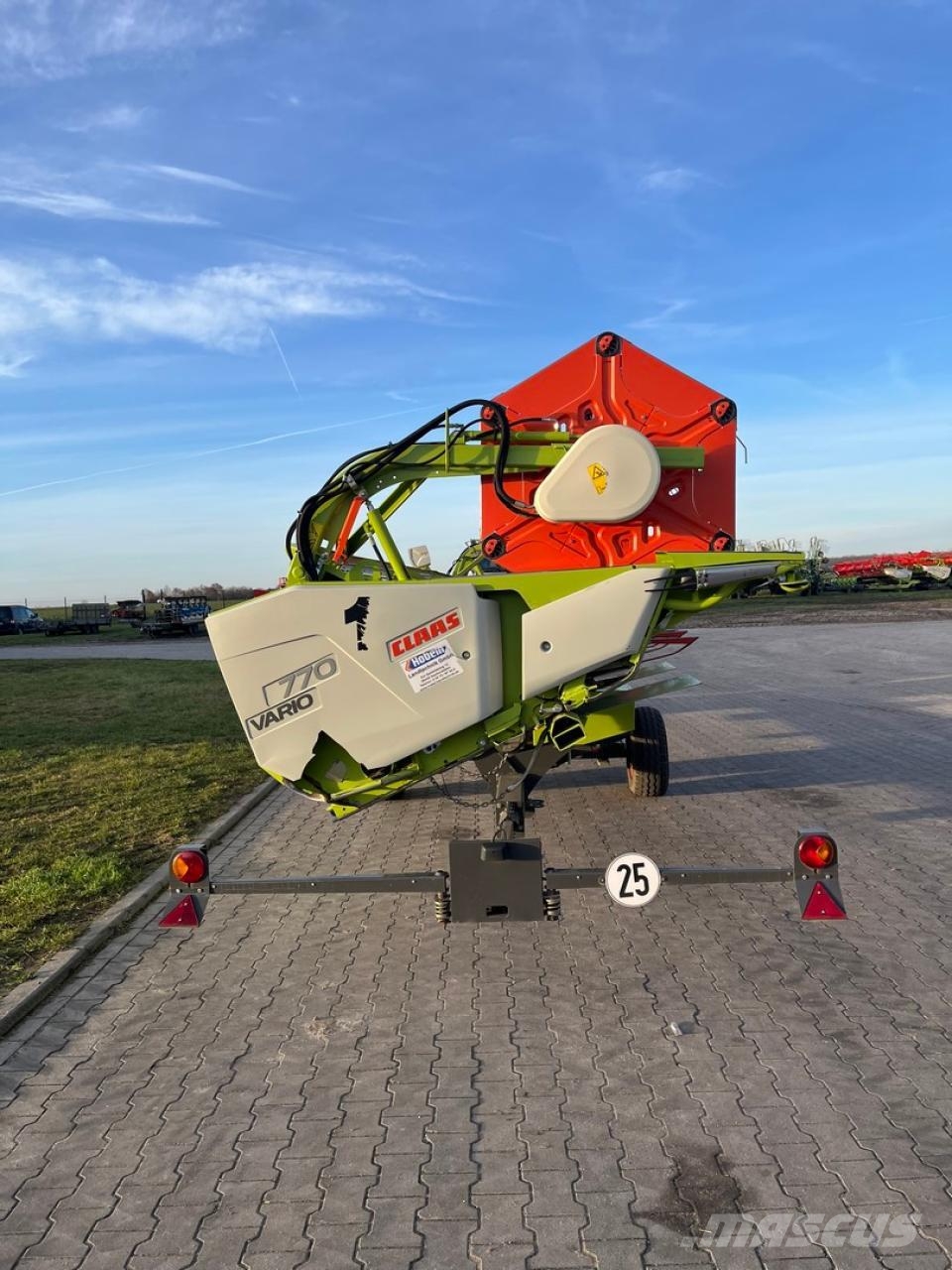 CLAAS Lexion 740 Tier 4 Mietitrebbiatrici