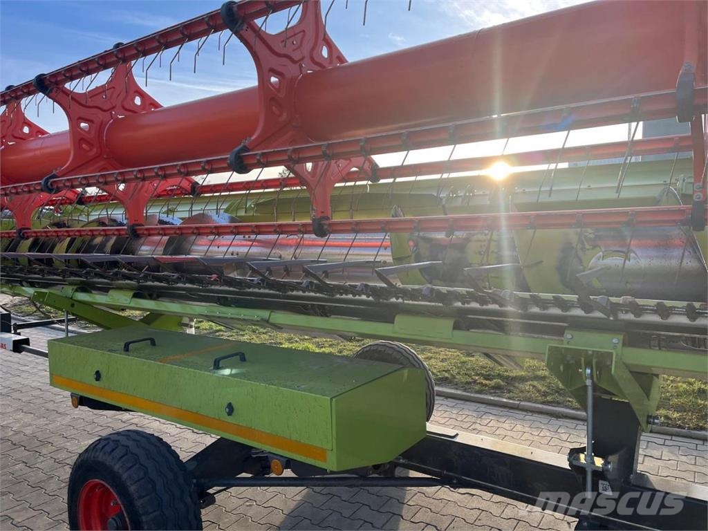 CLAAS Lexion 740 Tier 4 Mietitrebbiatrici