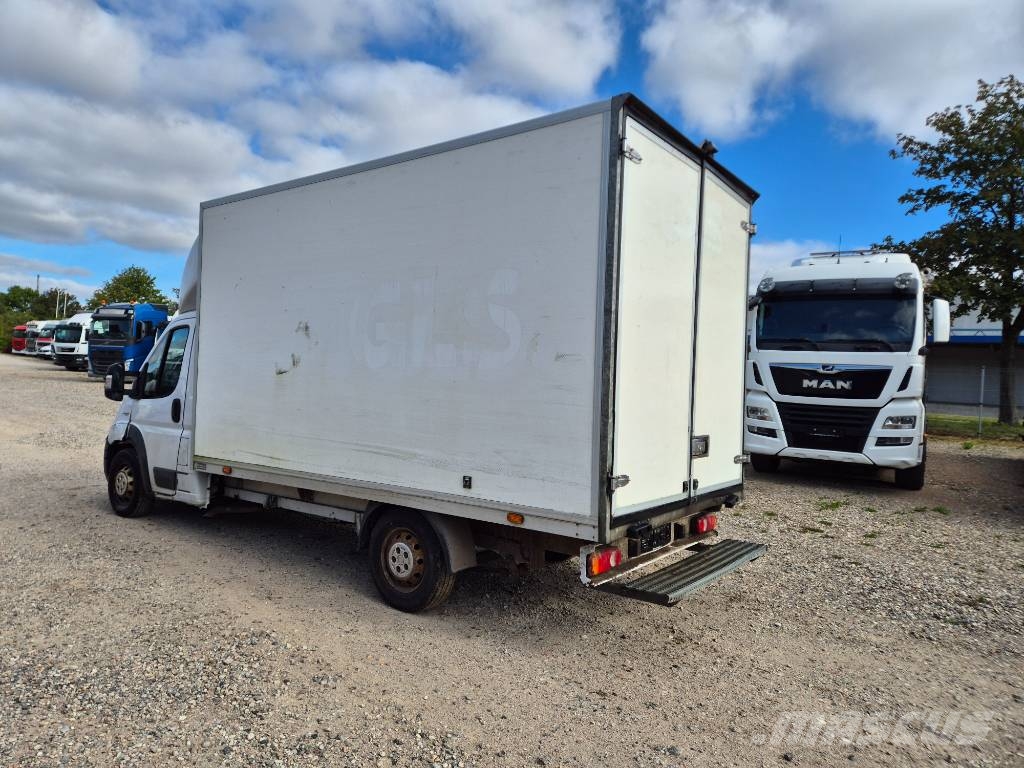 Fiat Ducato 35 2,3 mjt 130 maxi BOX Furgonetas /Furgón