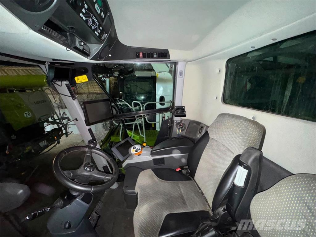 CLAAS Lexion 770 TT m Vario 1230 农业机械-其他