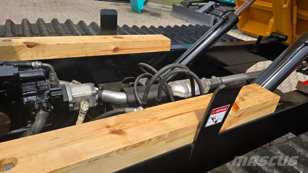Morooka MST 800 E عربات نقل قلابة مجنزرة