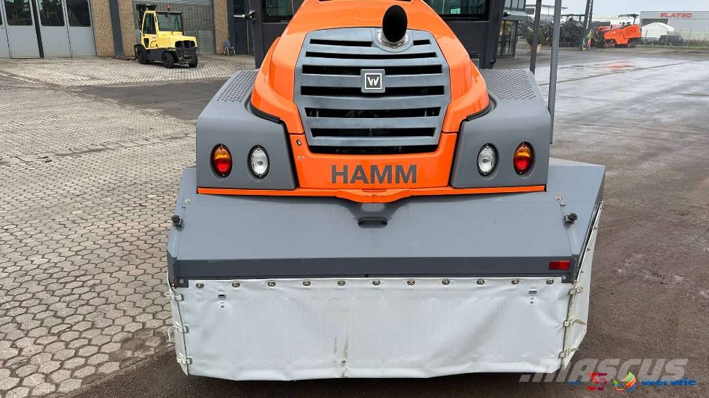 Hamm HP 180i Pneimatiskie veltņi