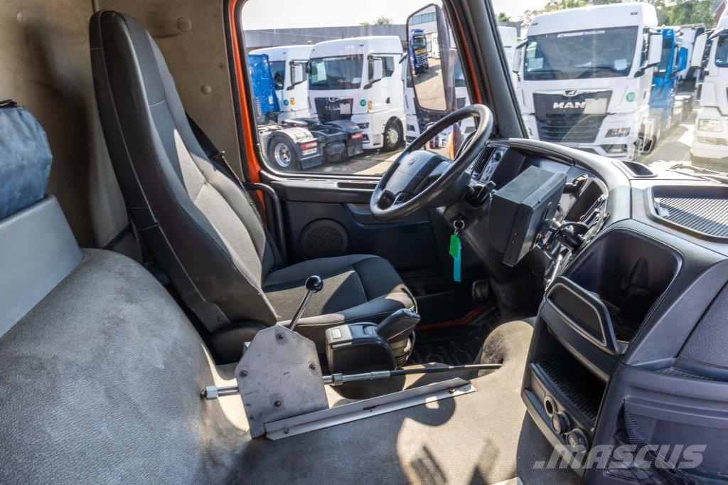 Volvo FMX 370+STETTER Betonikuorma-autot