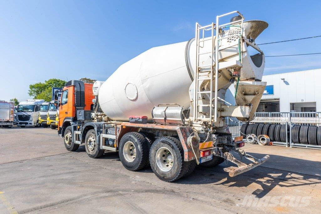 Volvo FMX 370+STETTER Betonikuorma-autot