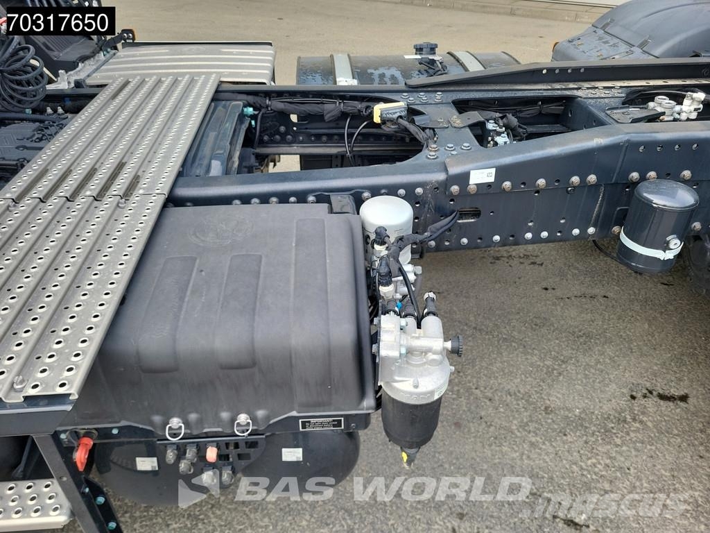 MAN TGS 33.520 TGS 6X4 NEW! NN Automatic Full-Steel PT 曳引機組件
