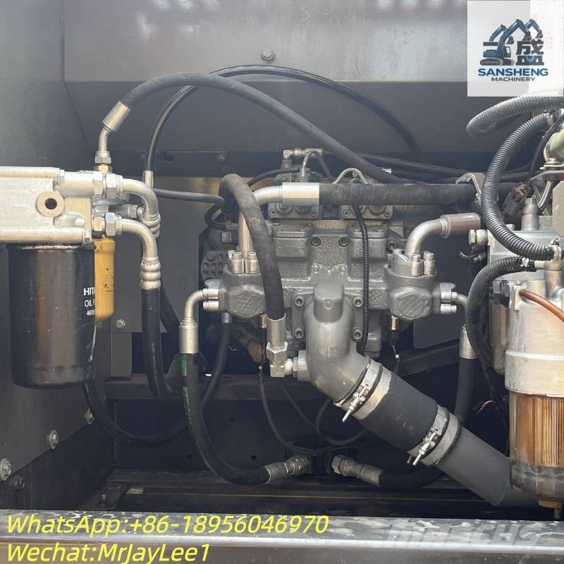 Hitachi ZX 240 대형 굴삭기 29톤 이상