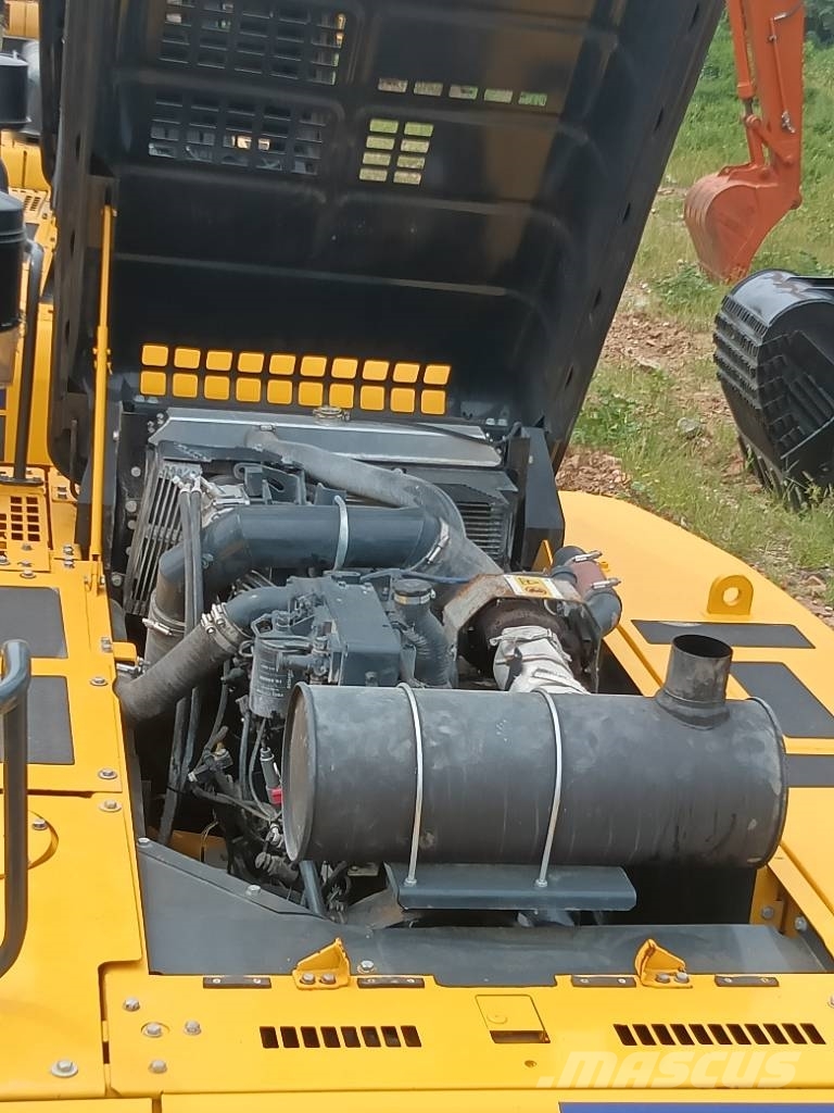 Komatsu PC 350 Εκσκαφείς με ερπύστριες