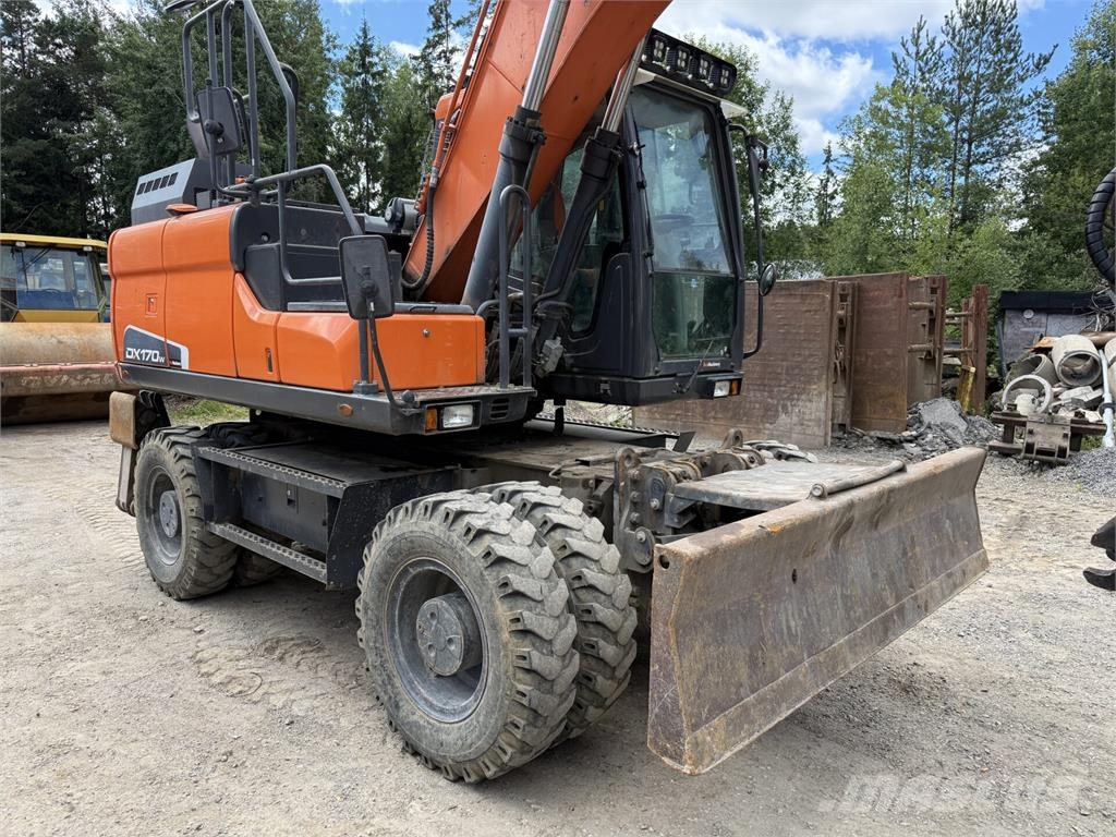 Doosan DX170W-5 Wielgraafmachines