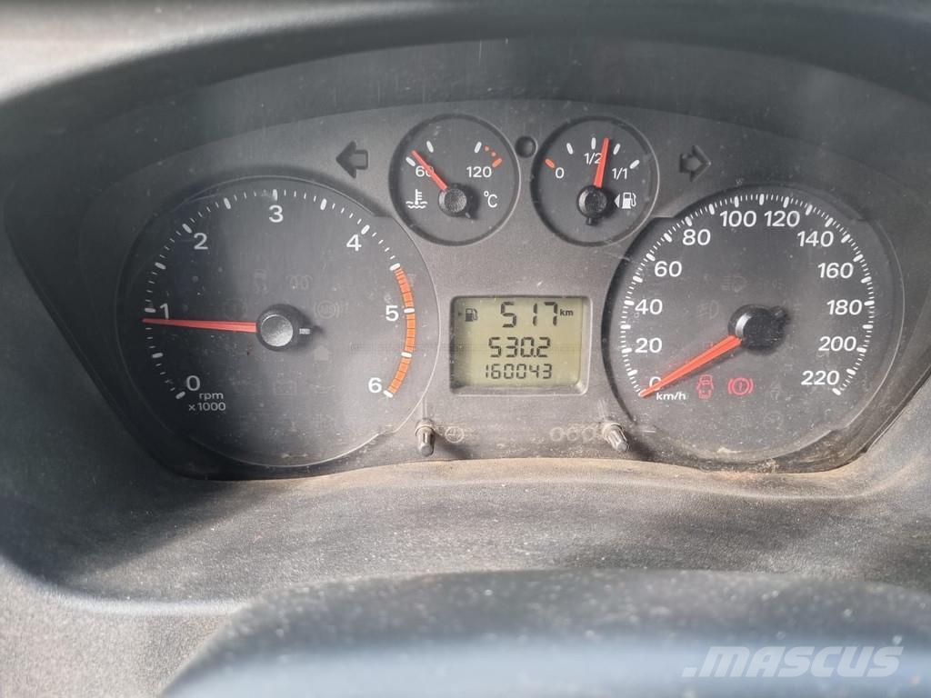Ford Transit L758 기타