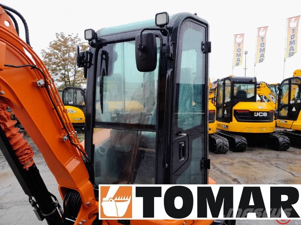 Lonking CDM 6025 履带挖掘机