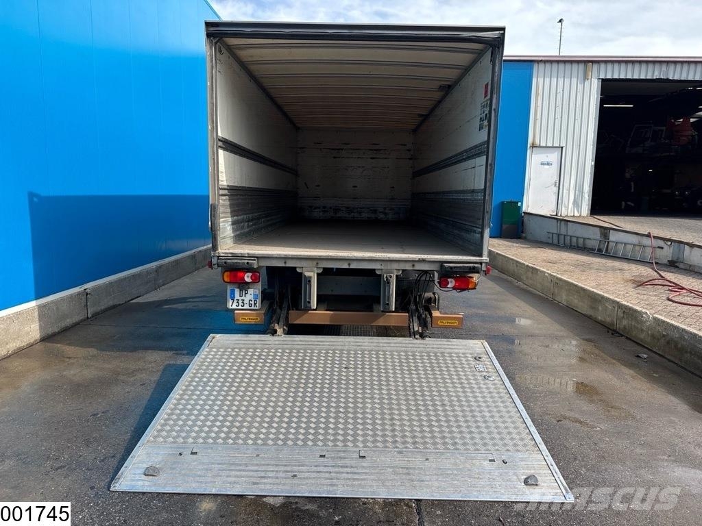Renault D 13 210 EURO 6, MBB Palfinger Camion cassonati