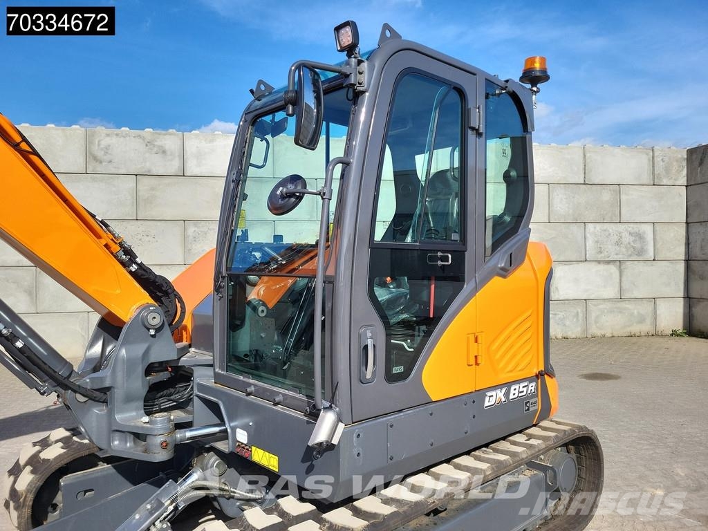 Develon DX85 R-7 A/C Minigraafmachines < 7t