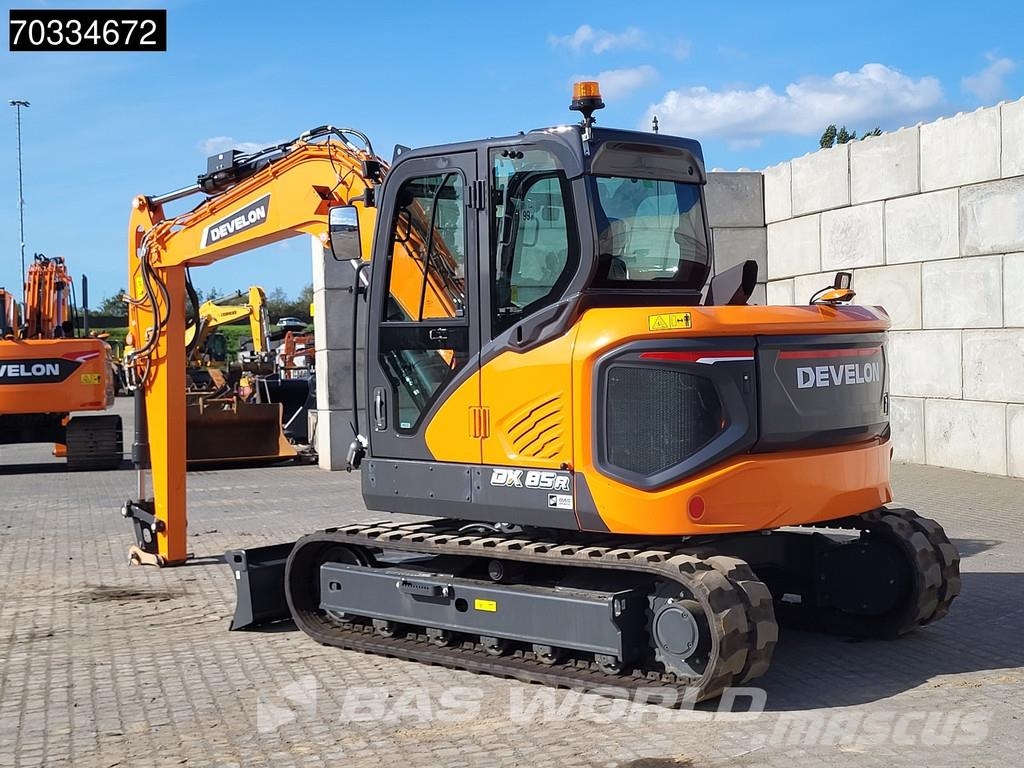 Develon DX85 R-7 A/C Minigraafmachines < 7t