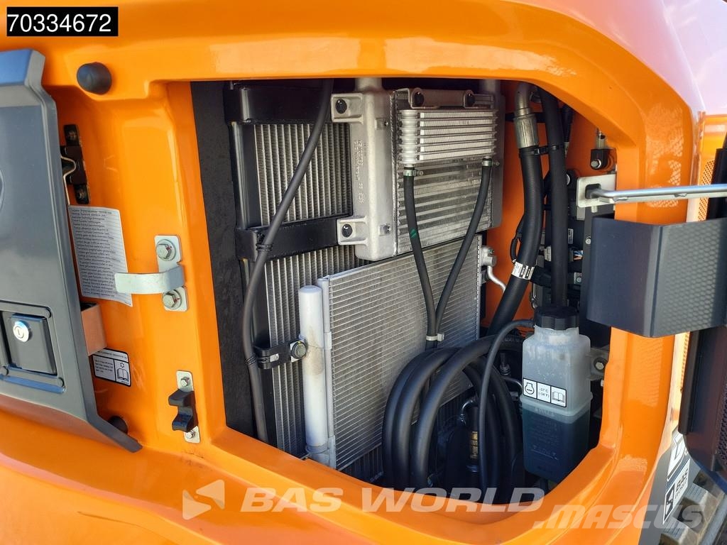 Develon DX85 R-7 A/C Minigraafmachines < 7t