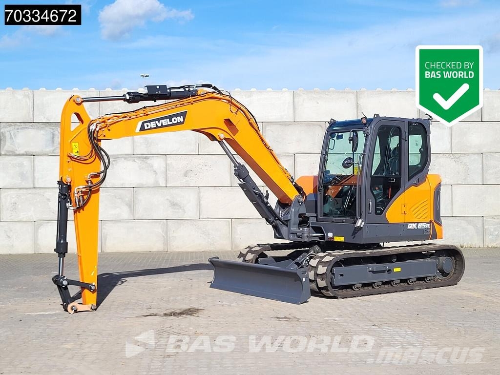 Develon DX85 R-7 A/C Minigraafmachines < 7t