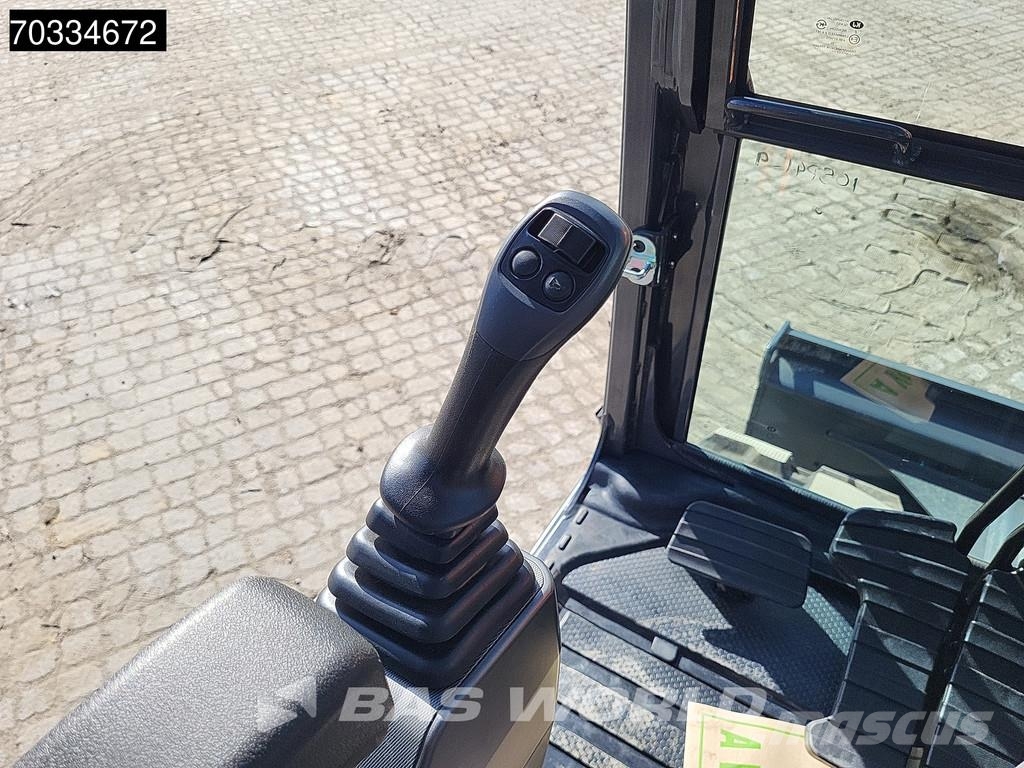 Develon DX85 R-7 A/C Minigraafmachines < 7t