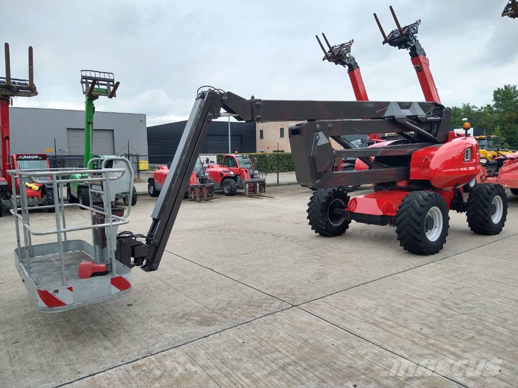 Manitou 200 ATJ (261) Kompakte selbstfahrende Hebebühnen