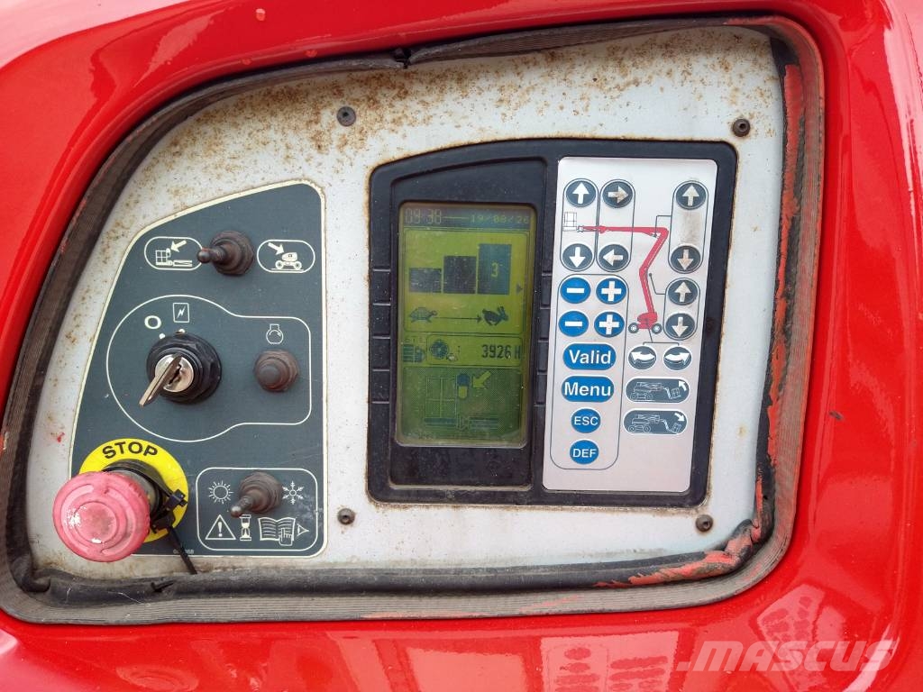 Manitou 200 ATJ (261) Kompakte selbstfahrende Hebebühnen
