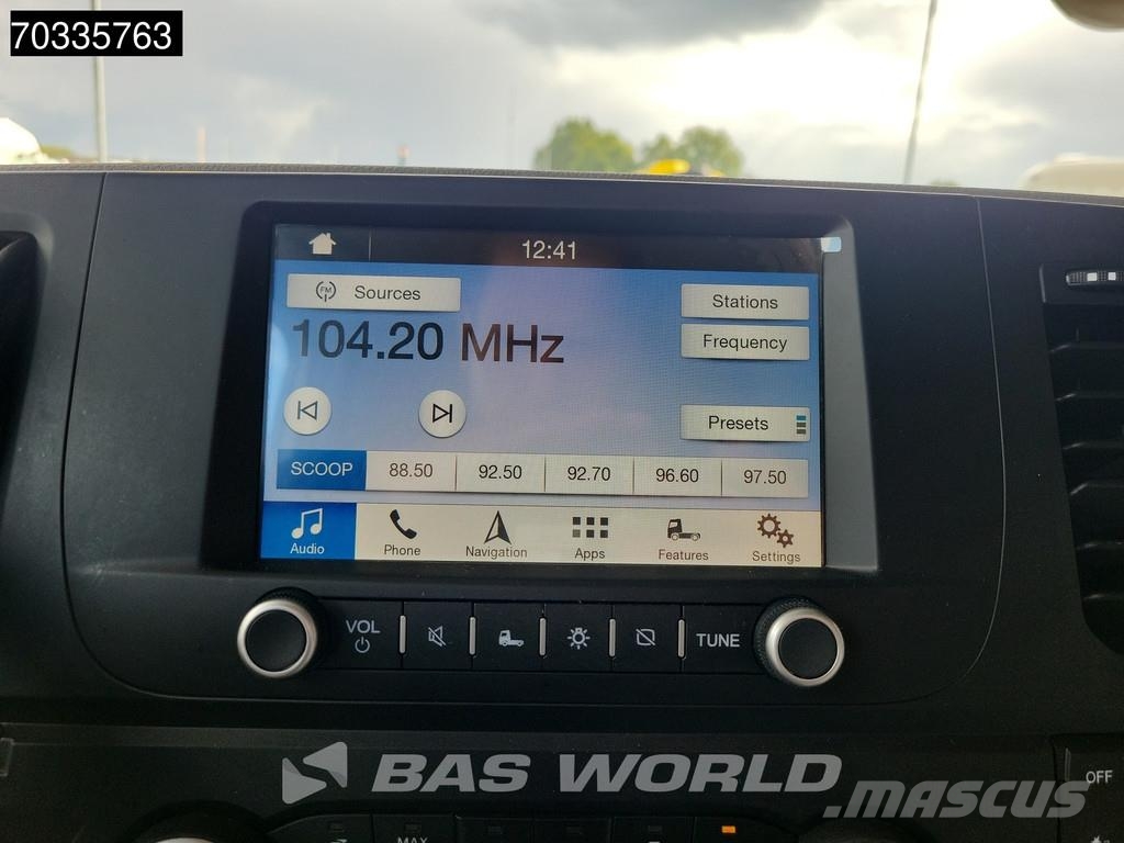 Ford F-Max 500 4X2 Retarder 2x Tanks Standklima Navi AC Tractor Units