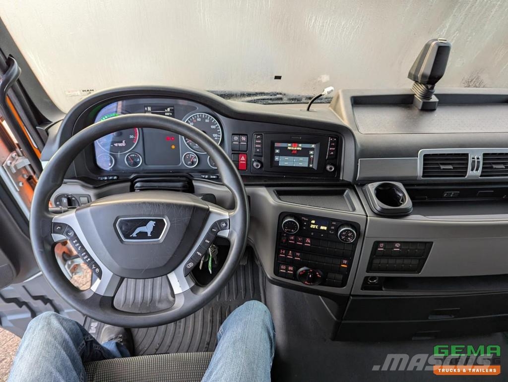 MAN TGX 26.500 6x2/4 LL Euro6 - Retarder + Recker FZ3 مركبات النقل