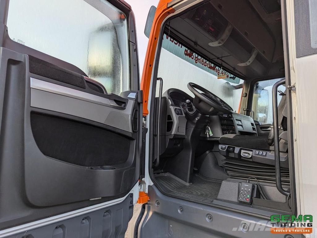 MAN TGX 26.500 6x2/4 LL Euro6 - Retarder + Recker FZ3 مركبات النقل