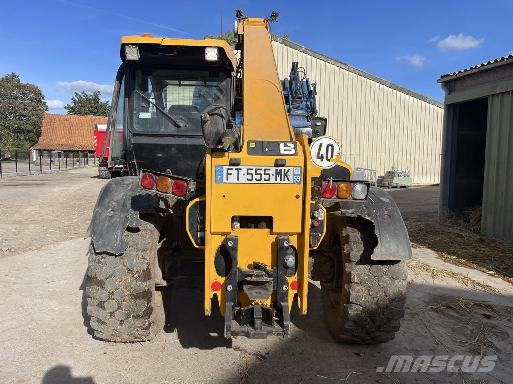 JCB 542 - 70 AGRISUPER معدات مناولة لأغراض الزراعة