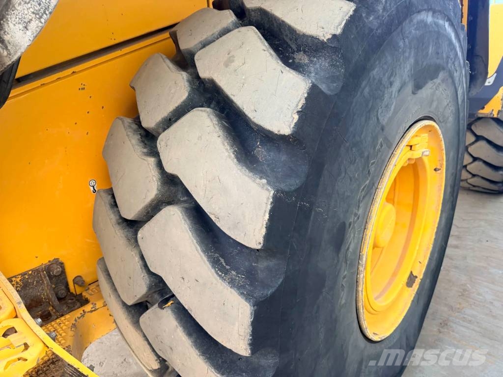 Volvo VCE0L90GJE0004648 Kolové nakladače