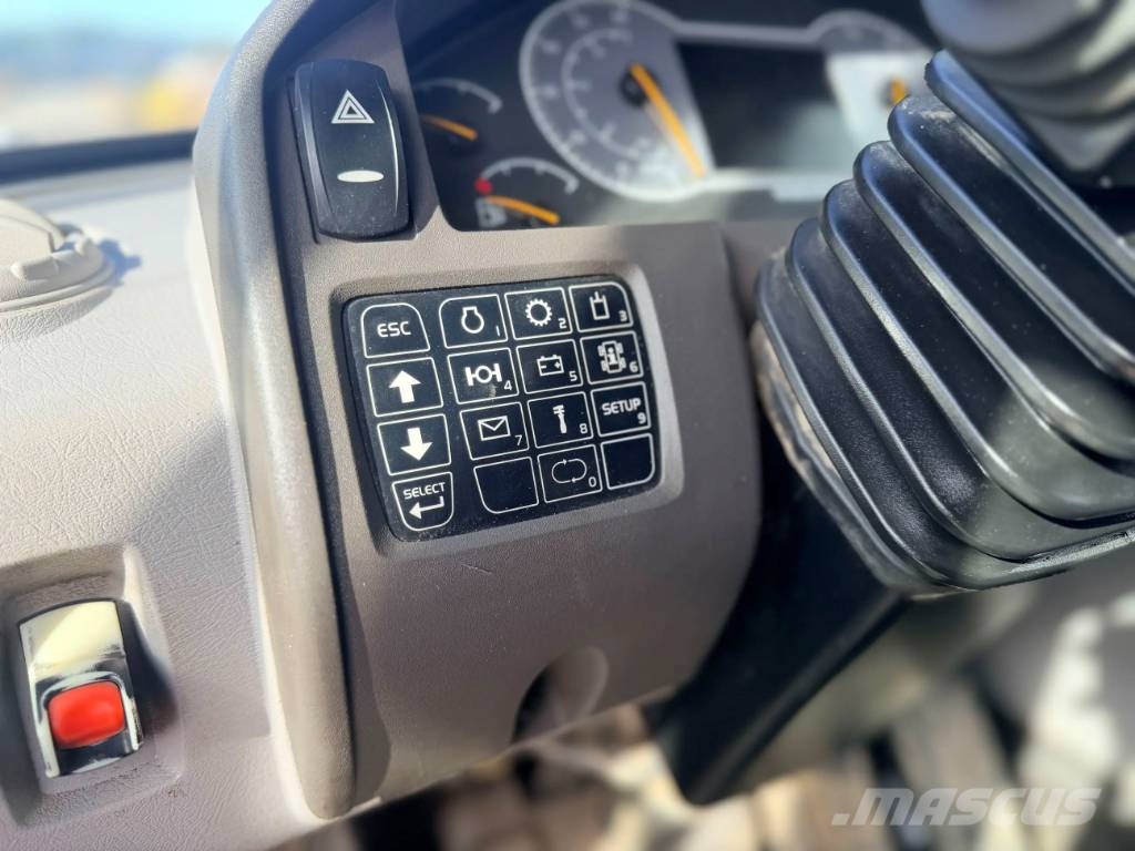 Volvo VCE0L90GJE0004648 Kolové nakladače