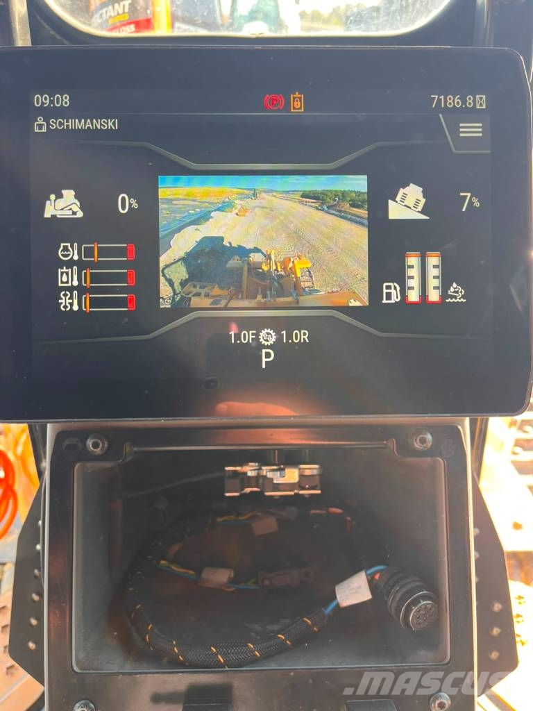 CAT D5 -17 LGP Pásové dozéry