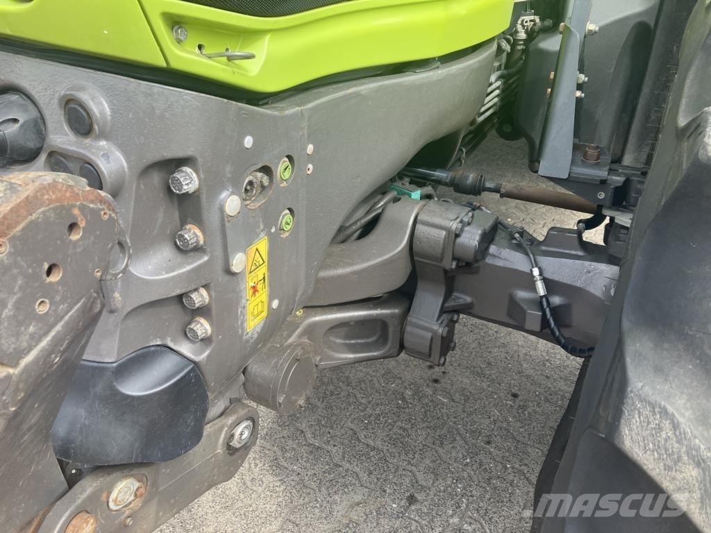 CLAAS AXION 830 CMATIC 트랙터
