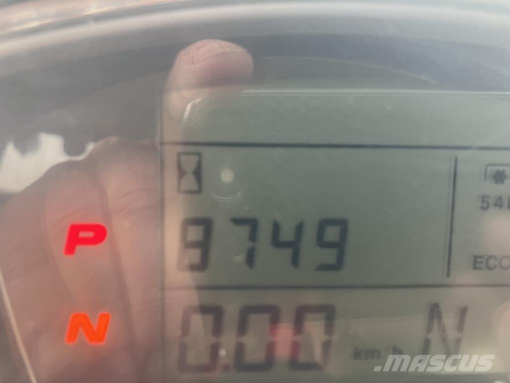 CLAAS AXION 830 CMATIC 트랙터