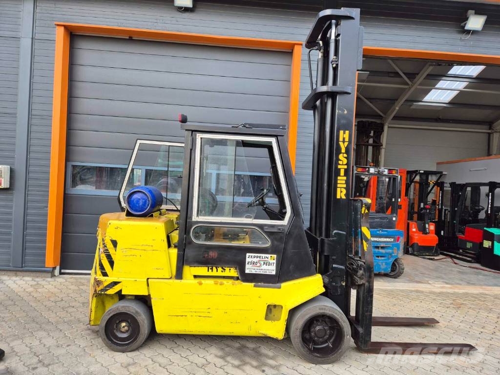 Hyster S 4.5XL LPG forklifts