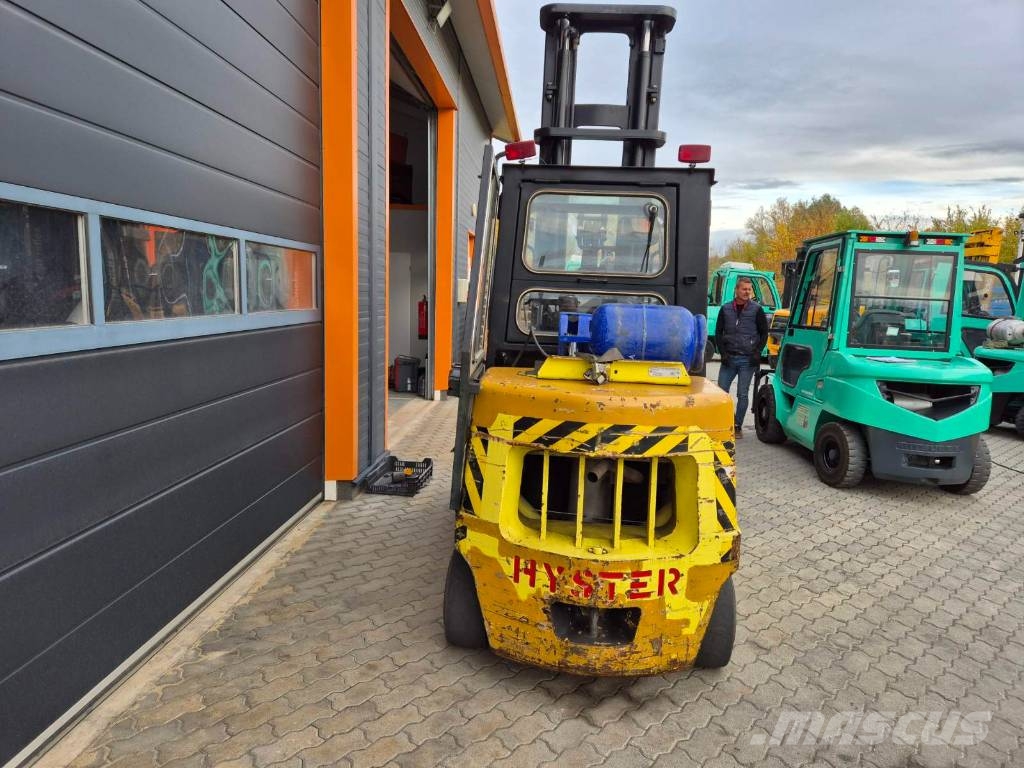 Hyster S 4.5XL LPG forklifts