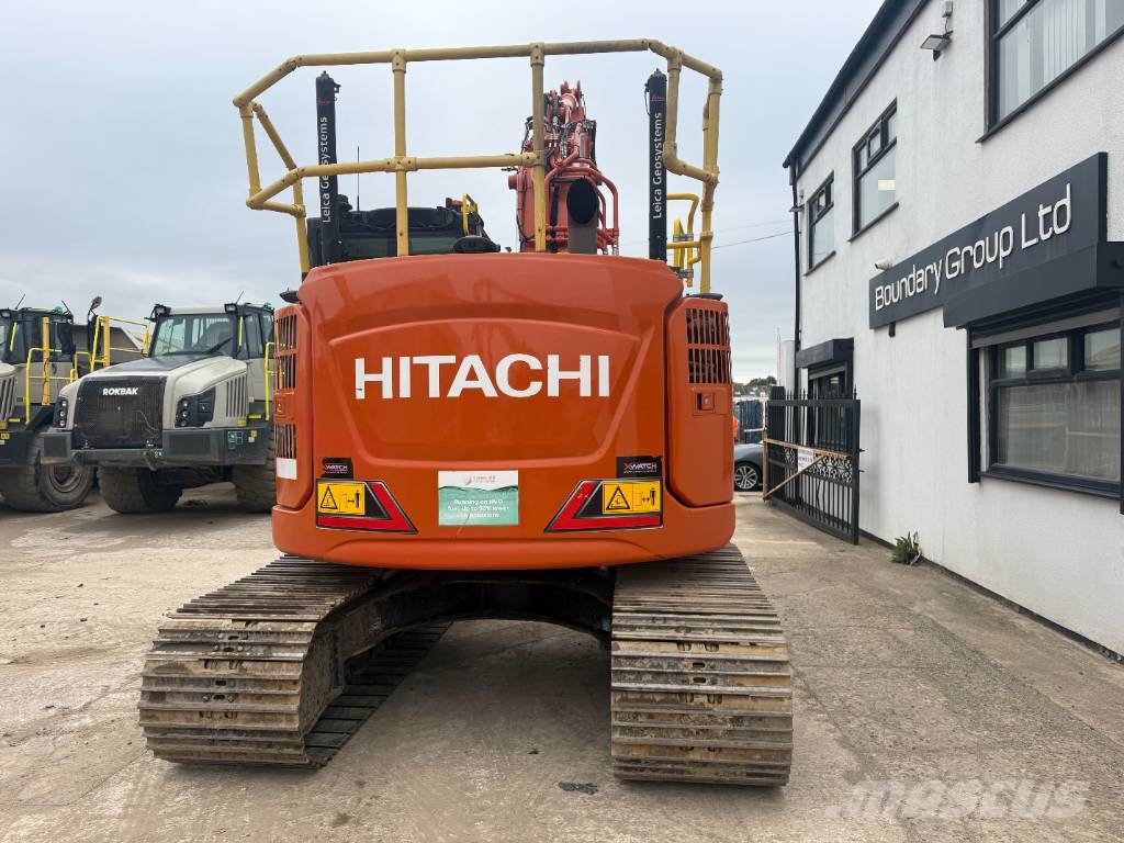 Hitachi ZX 135 US-7 Raupenbagger