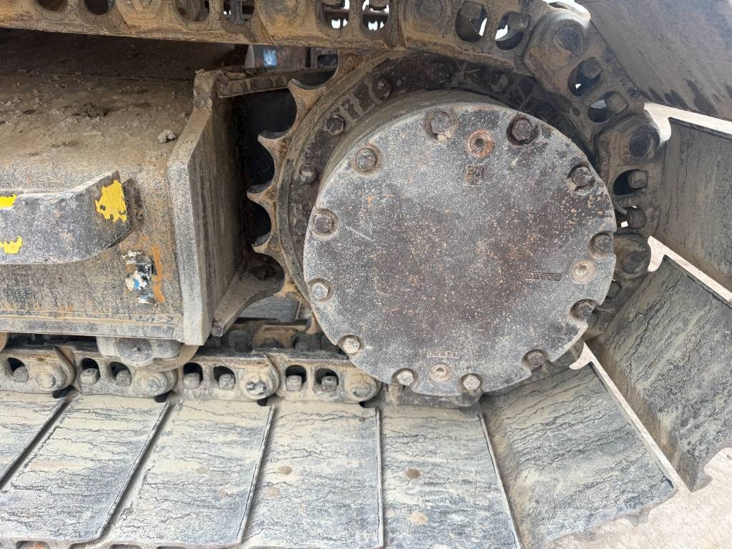 Hitachi ZX 135 US-7 Raupenbagger