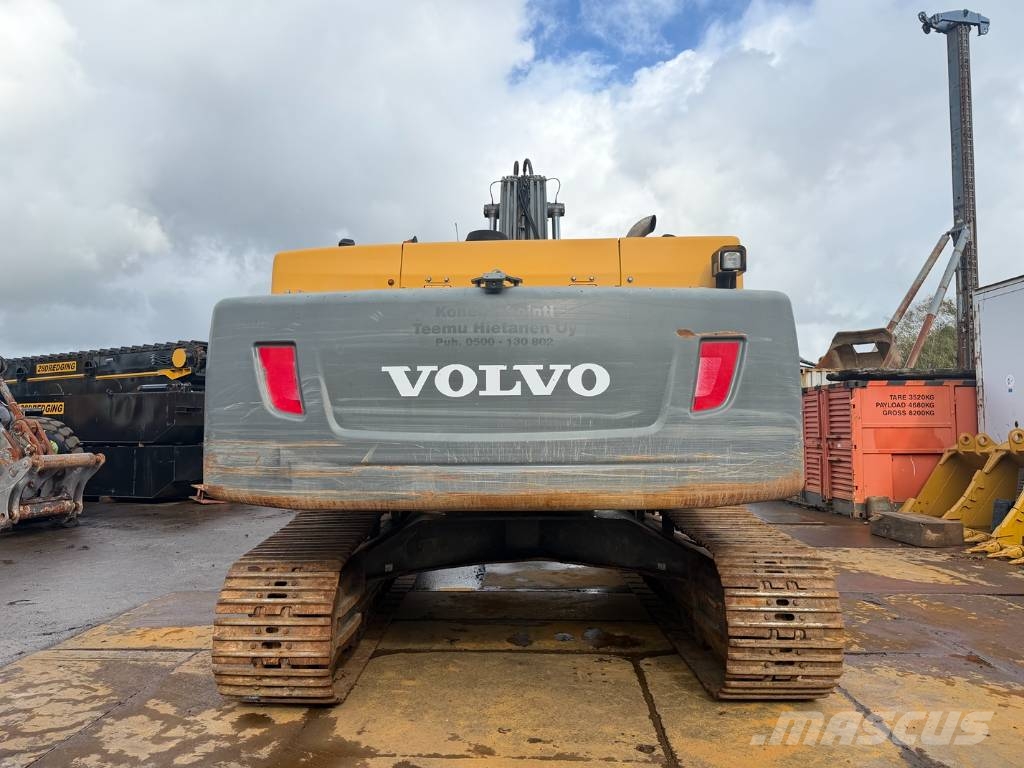 Volvo EC 300 D L Telakaivukoneet