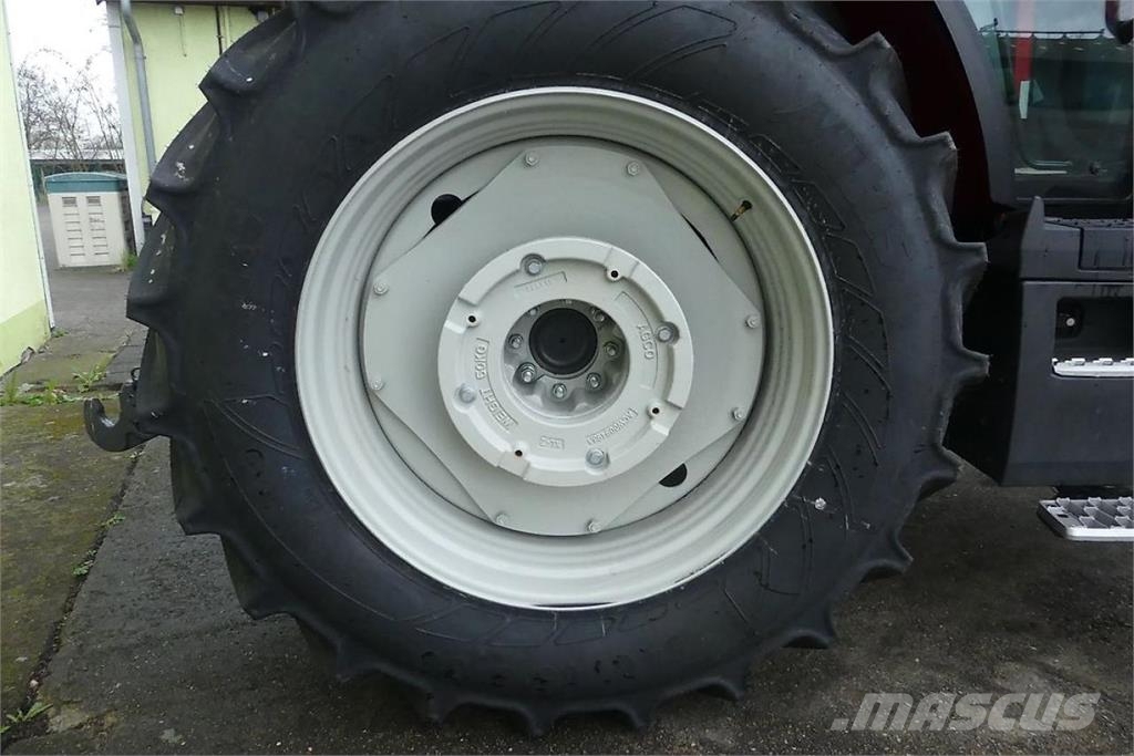 Valtra G 105 H Tratores