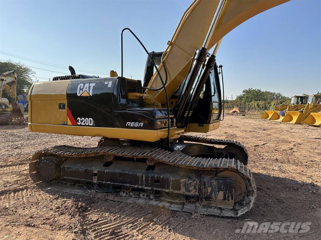 CAT 320D Bagri goseničarji