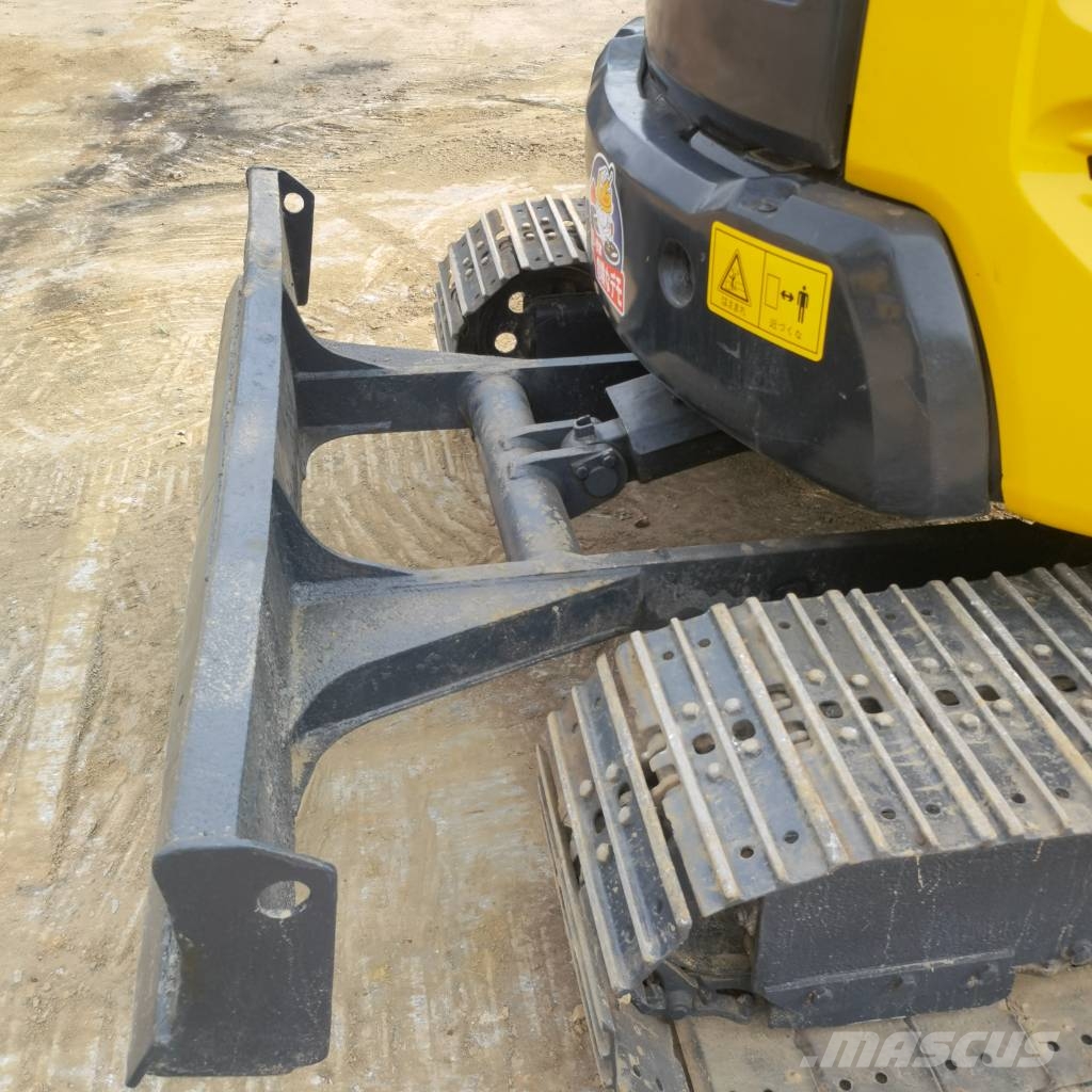 Komatsu PC 50 MR Miniexcavadoras