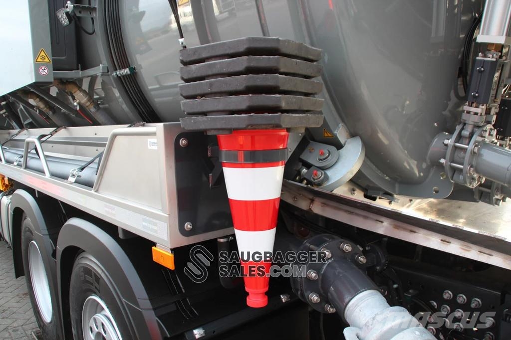 Mercedes-Benz Actros RSP P SERIES - Suctioning and Cleaning vacu Vaakumautod