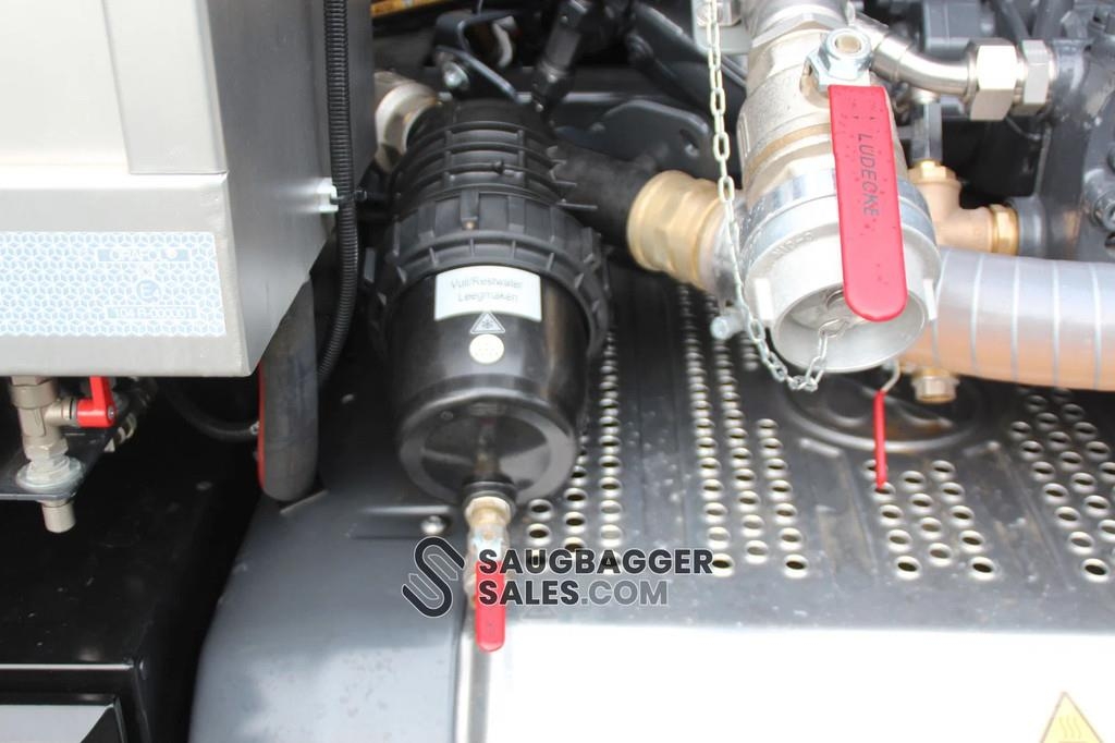 Mercedes-Benz Actros RSP P SERIES - Suctioning and Cleaning vacu Vaakumautod