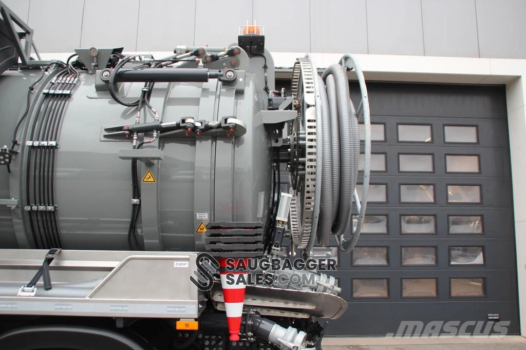 Mercedes-Benz Actros RSP P SERIES - Suctioning and Cleaning vacu Vaakumautod