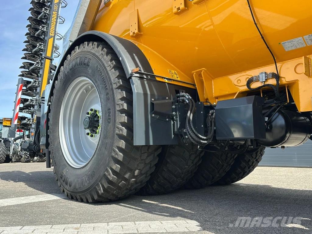 Veenhuis Premium Quad Shift 15.800 met Fullject 9m bemester Mesttank