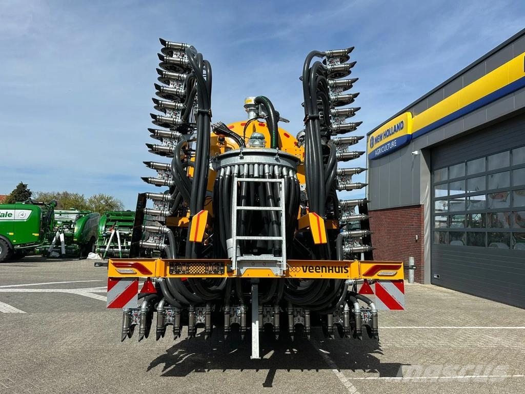 Veenhuis Premium Quad Shift 15.800 met Fullject 9m bemester Mesttank
