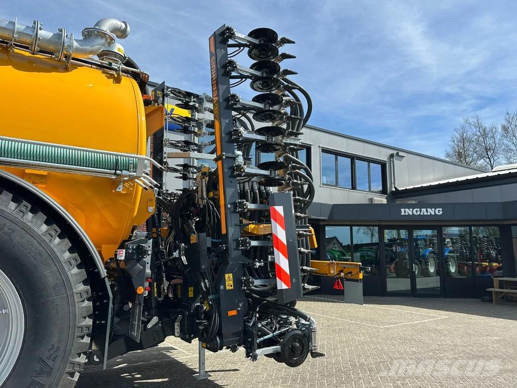 Veenhuis Premium Quad Shift 15.800 met Fullject 9m bemester Mesttank