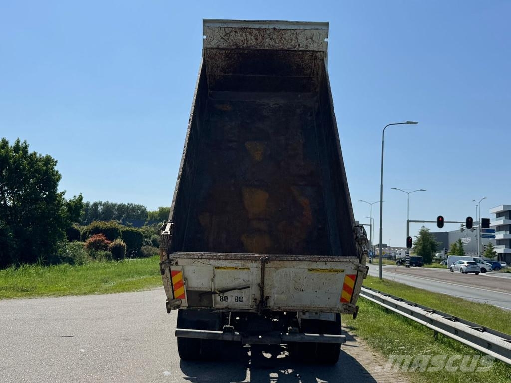 Iveco Trakker 410 6x4 Kipper Sora- ja kippiautot