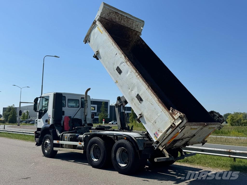 Iveco Trakker 410 6x4 Kipper Sora- ja kippiautot